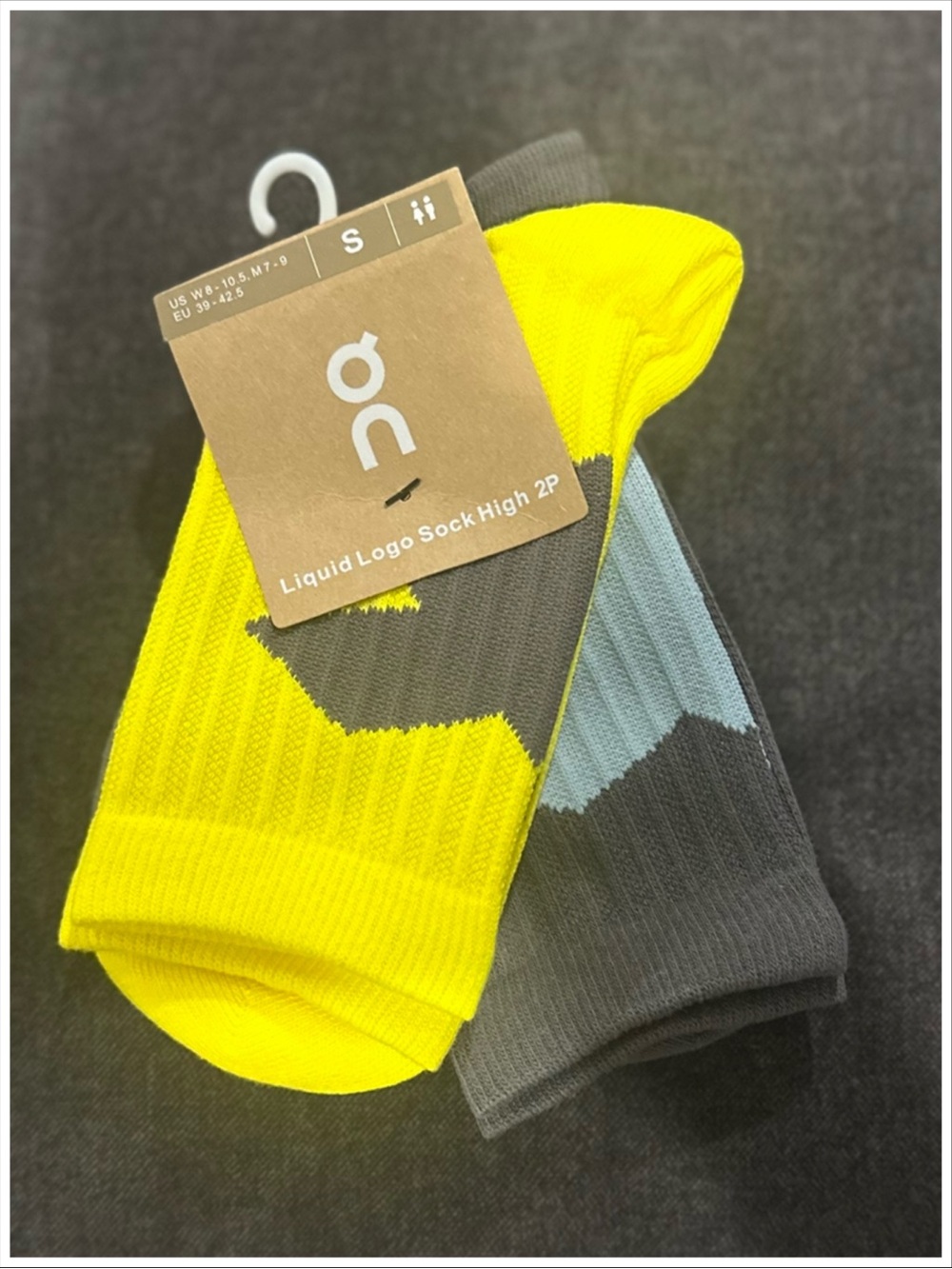 OnCloud Liquid Logo Socks Unisex NWT ~ 2-Pack ~ Size S ~ Item #V82